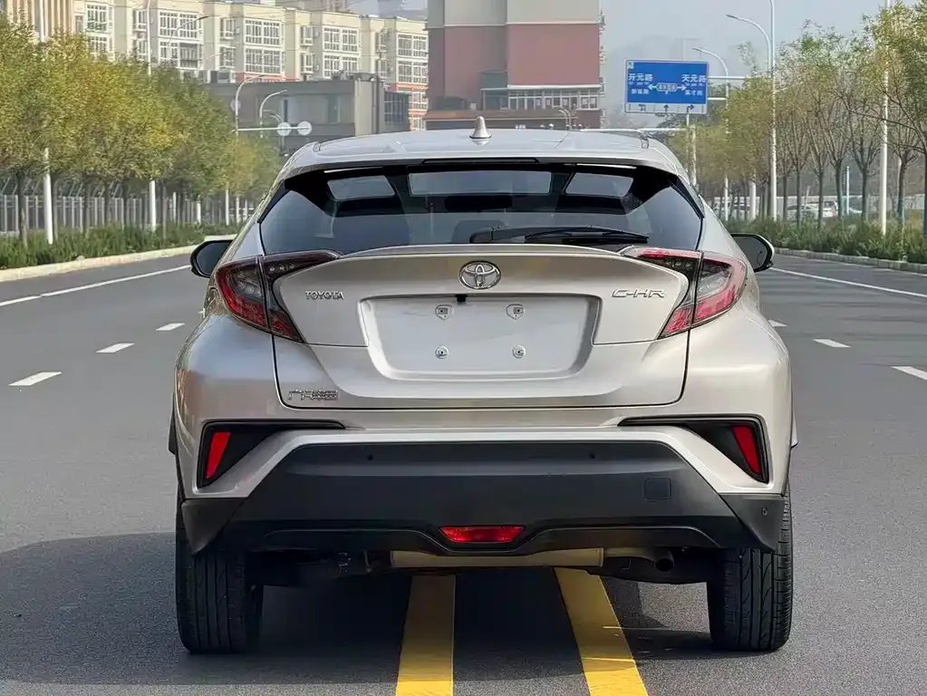 Toyota C-HR 2021 из CN, фото 9