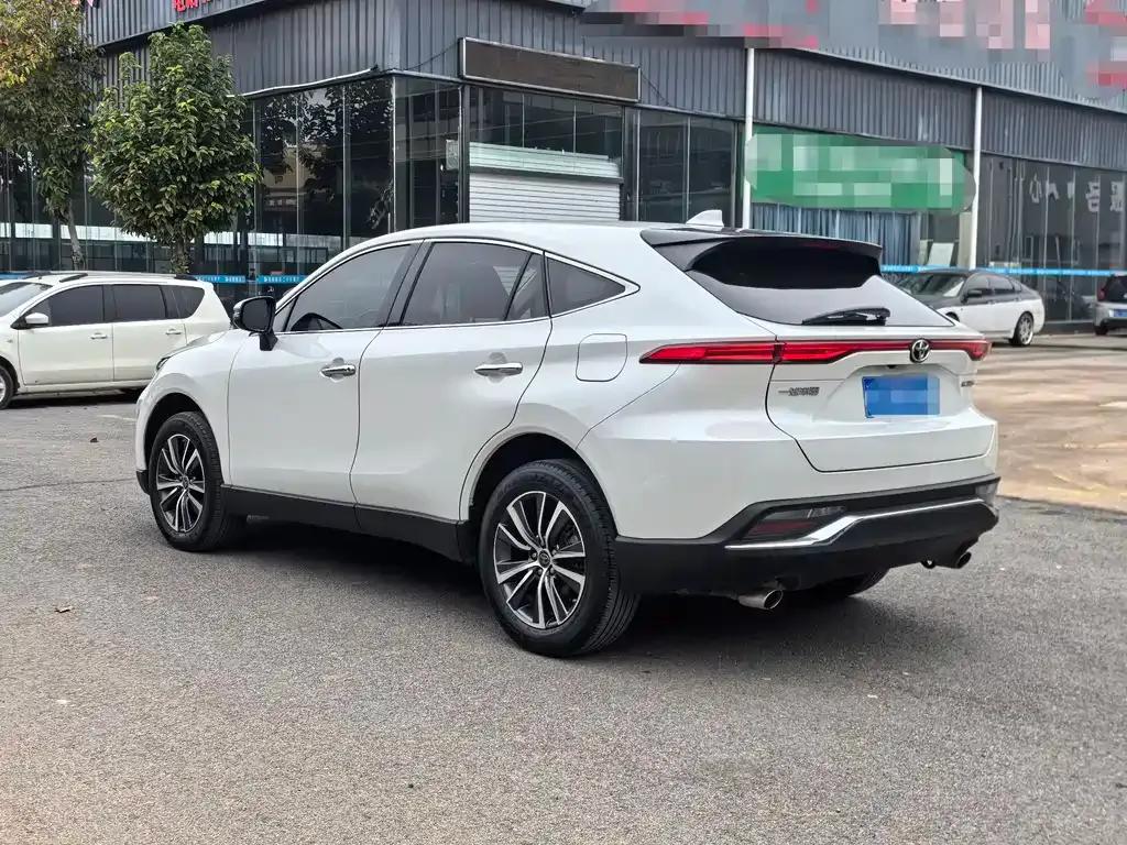 Toyota Harrier 2023 из CN, фото 7
