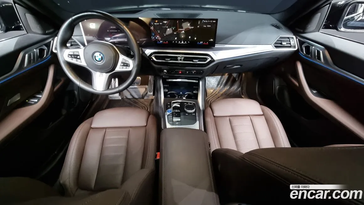 BMW i4 — фото 7