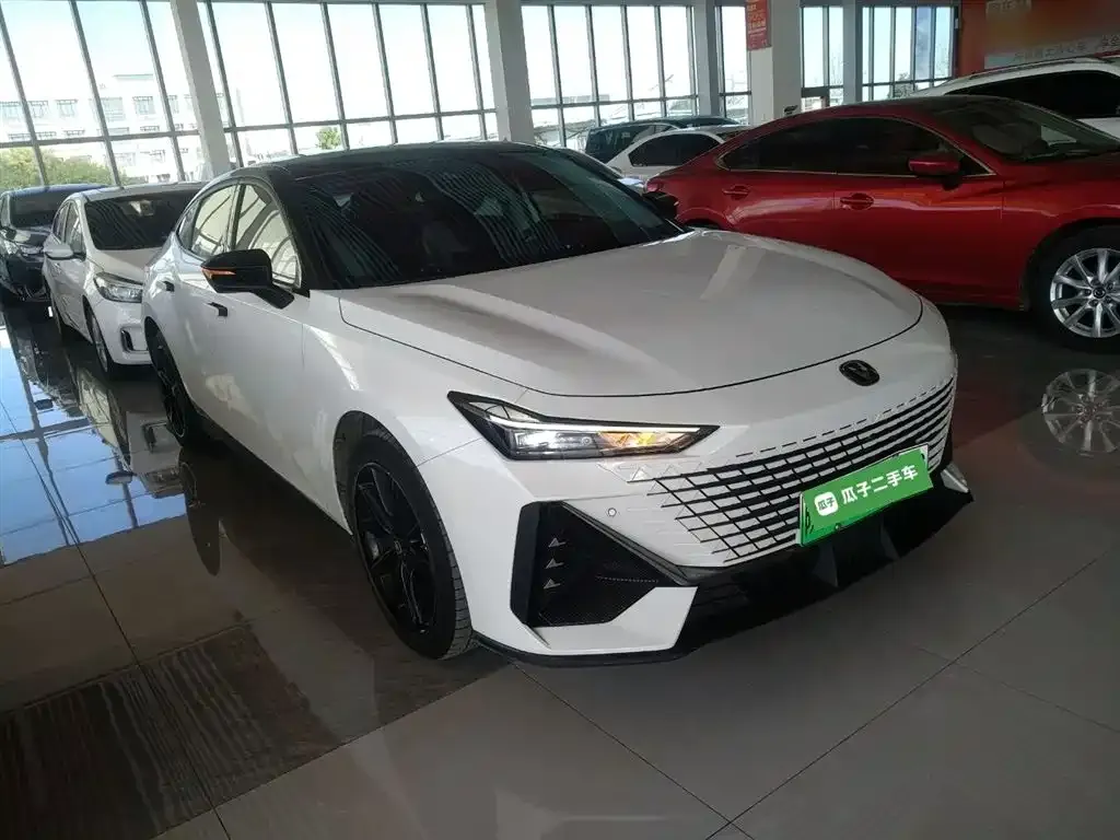 Changan UNI-V iDD 2023 из CN, фото 4