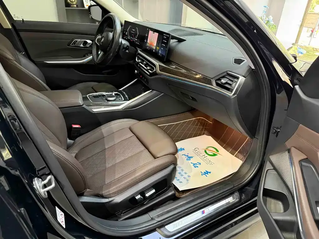 BMW 3 Series 2023 из CN, фото 4