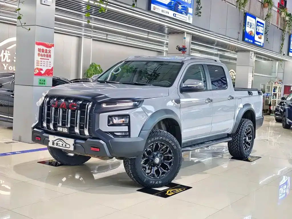 JAC Hantu