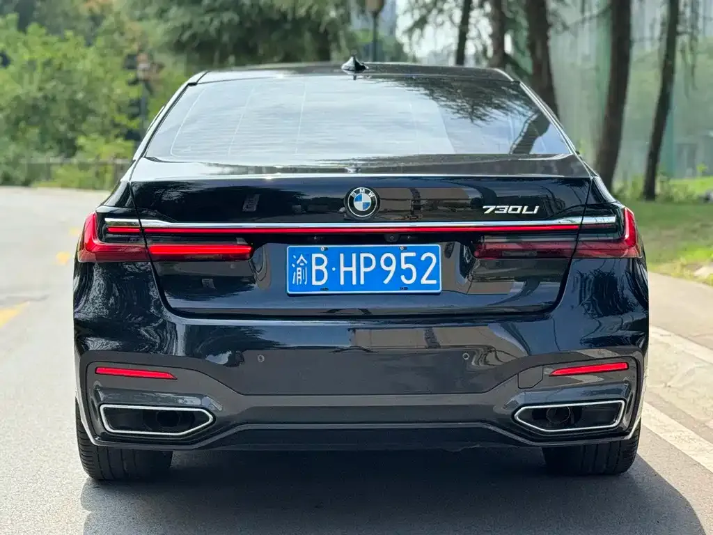 BMW 7 Series 2022 из CN, фото 5