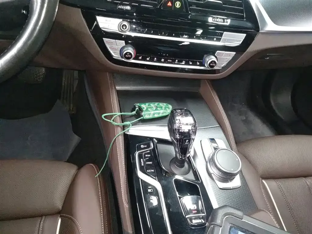 BMW 5 Series New Energy 2022 из CN, фото 6
