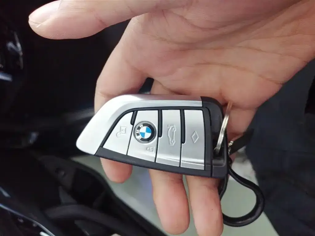 BMW 5 Series (Import) 2022 из CN, фото 9
