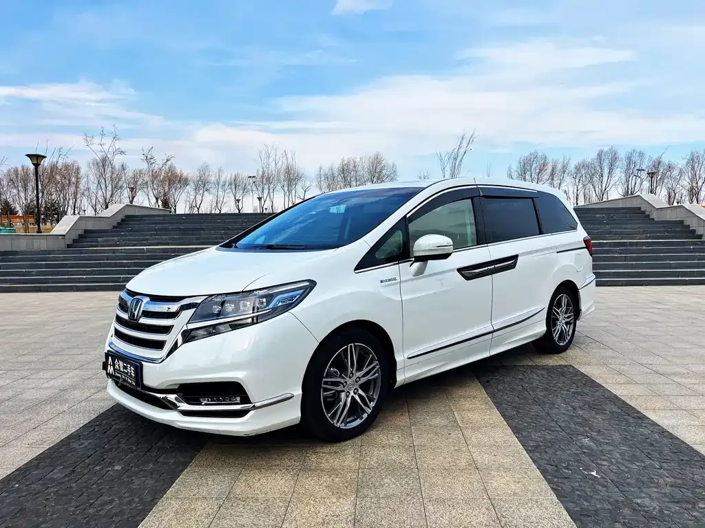 Honda Elysion 2021 из CN, фото 1