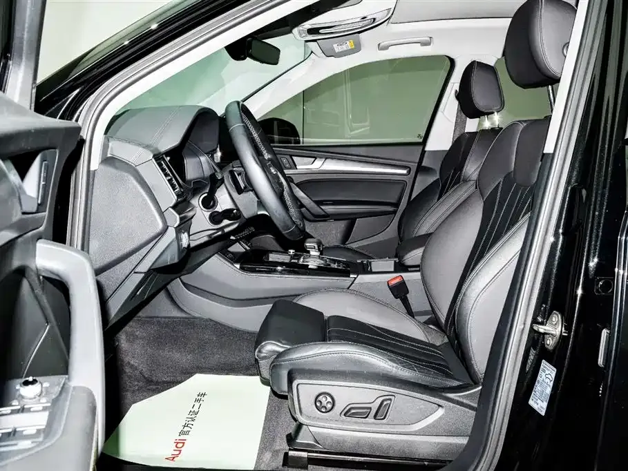 Audi Q5L 2022 из CN, фото 10