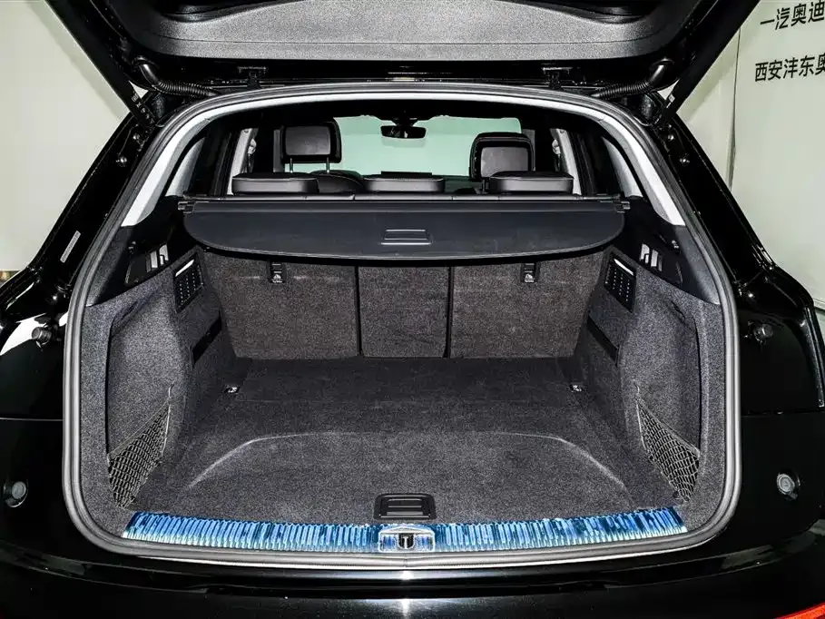 Audi Q5L 2022 из CN, фото 8