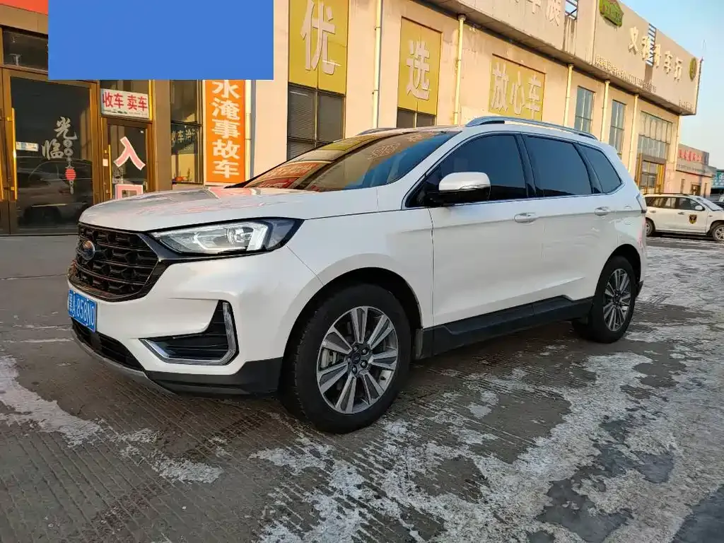Ford Edge 2022 из CN, фото 1