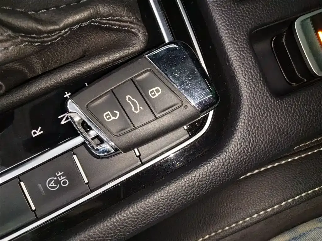 Volkswagen Magotan 2021 из CN, фото 9