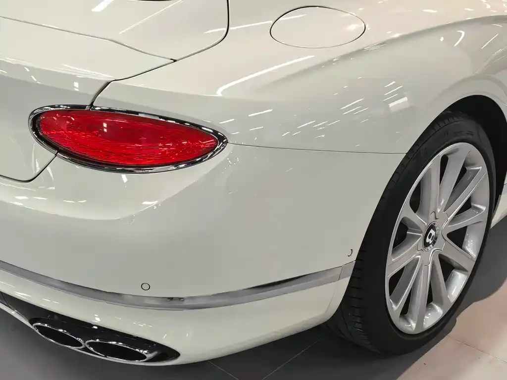 Bentley Continental 2022 из CN, фото 8
