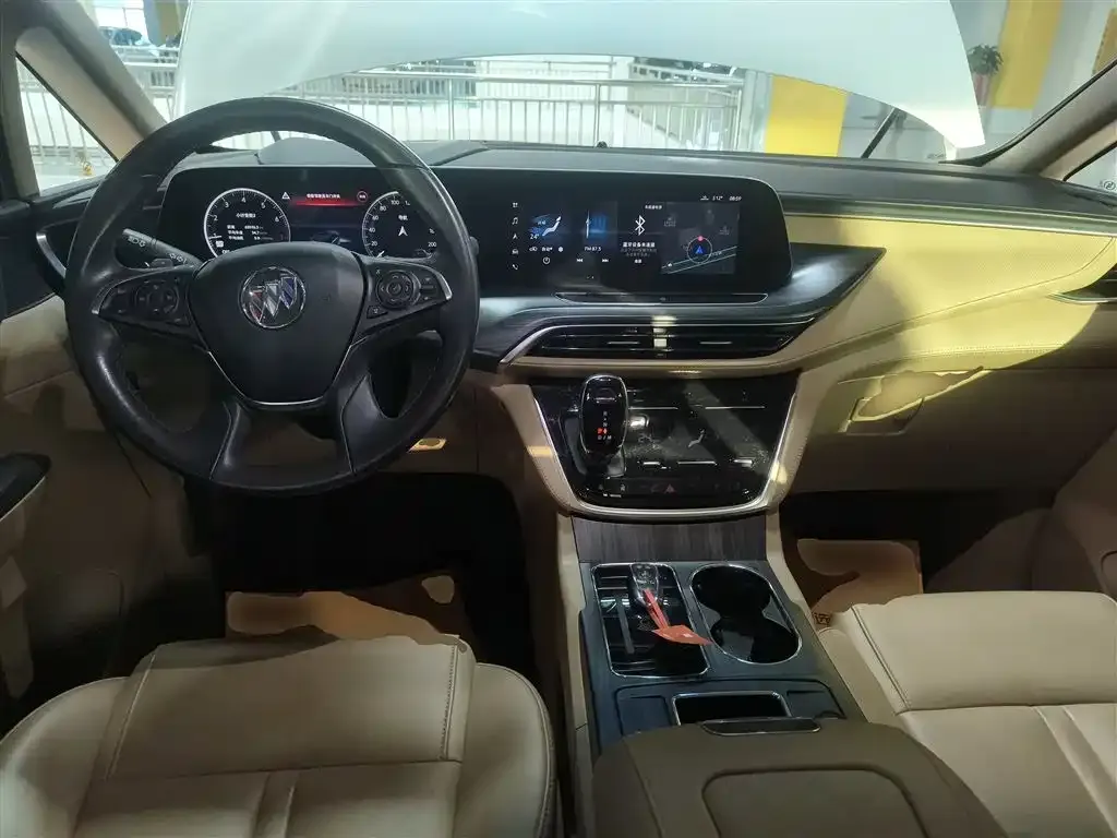 Buick GL8 2021 из CN, фото 10
