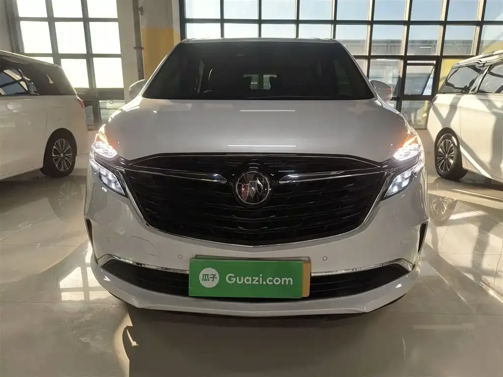 Buick GL8 2021 из CN, фото 3