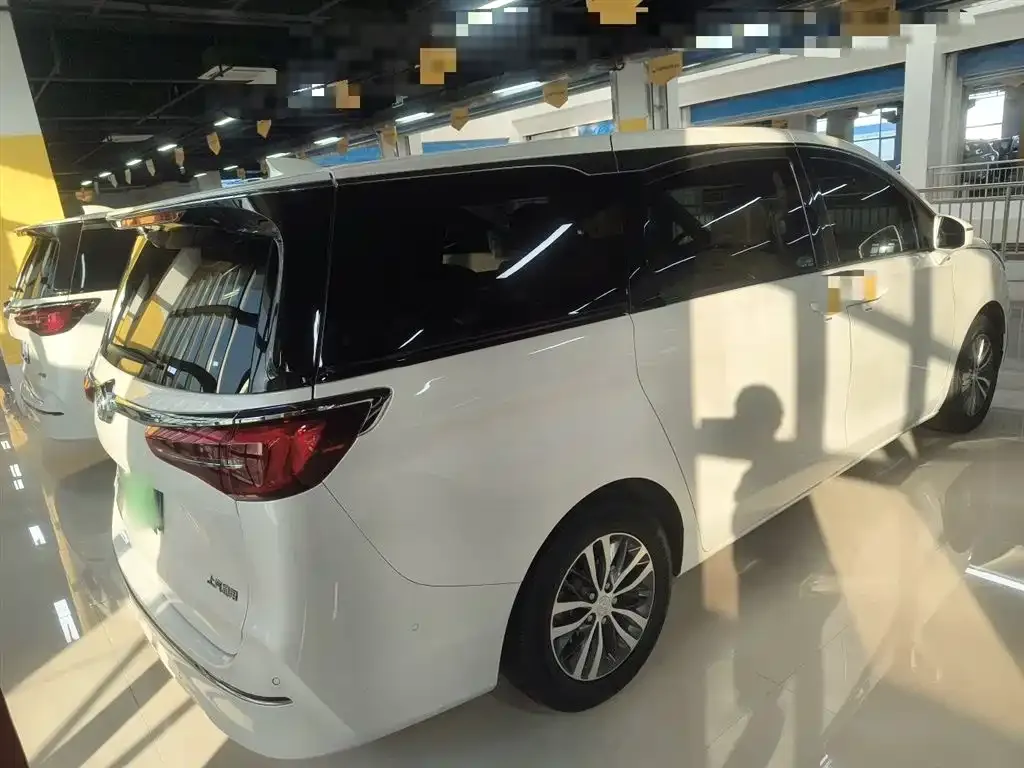 Buick GL8 2021 из CN, фото 7