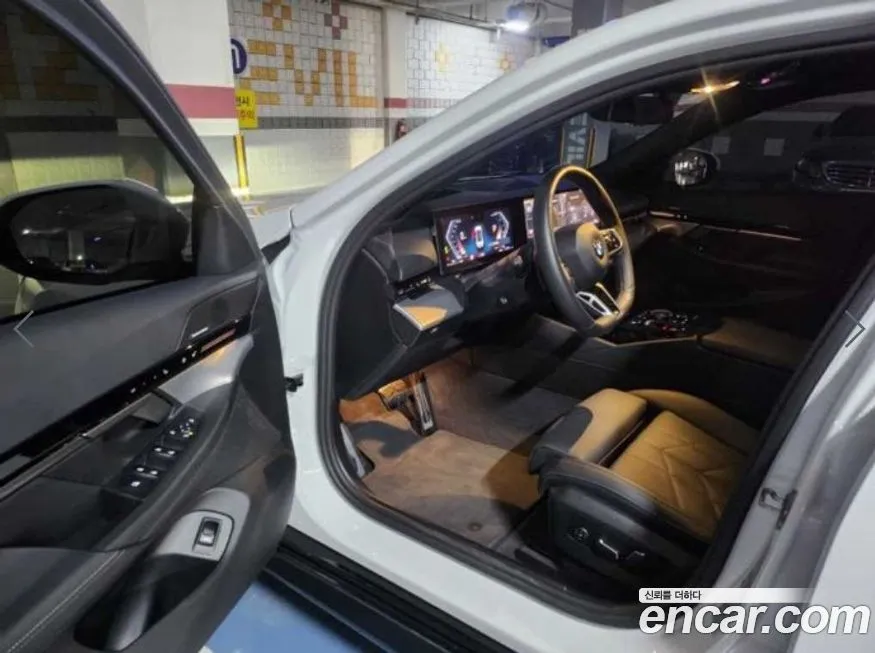 BMW 5-Series 2024 из KR, фото 7