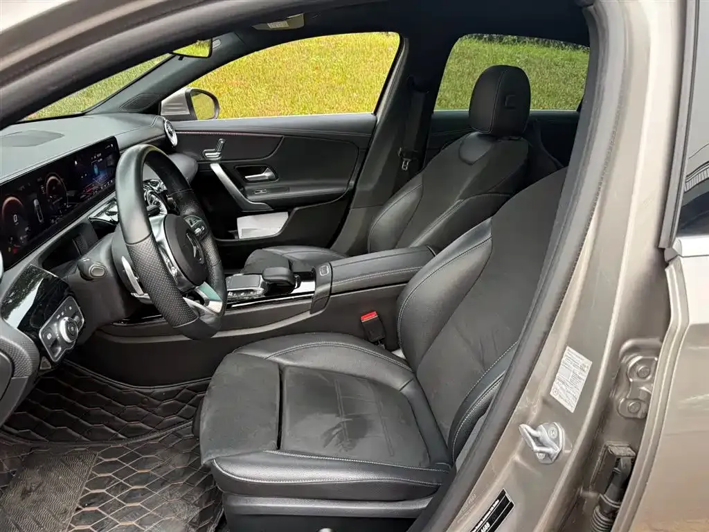 Mercedes-Benz A-Class 2022 из CN, фото 8