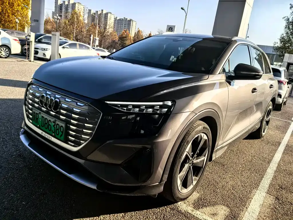 Audi Q5 e-tron 2023 из CN, фото 1