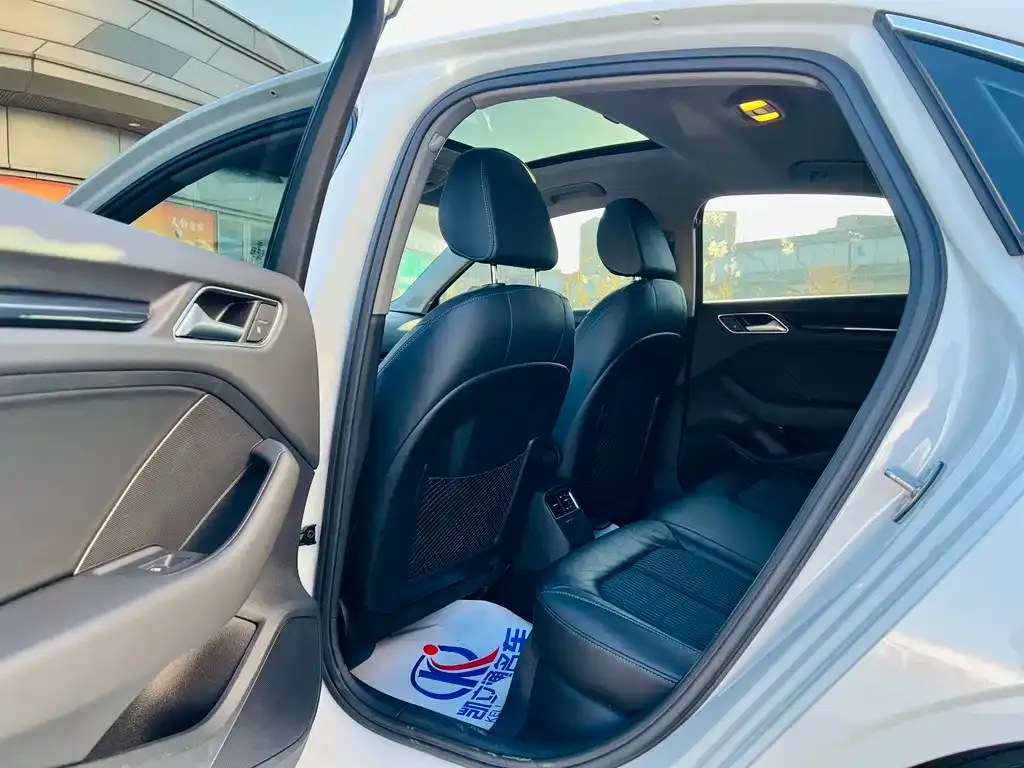 Audi A3 2021 из CN, фото 9