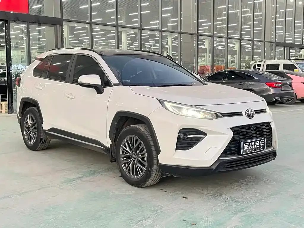 Toyota Wildlander 2023 из CN, фото 2