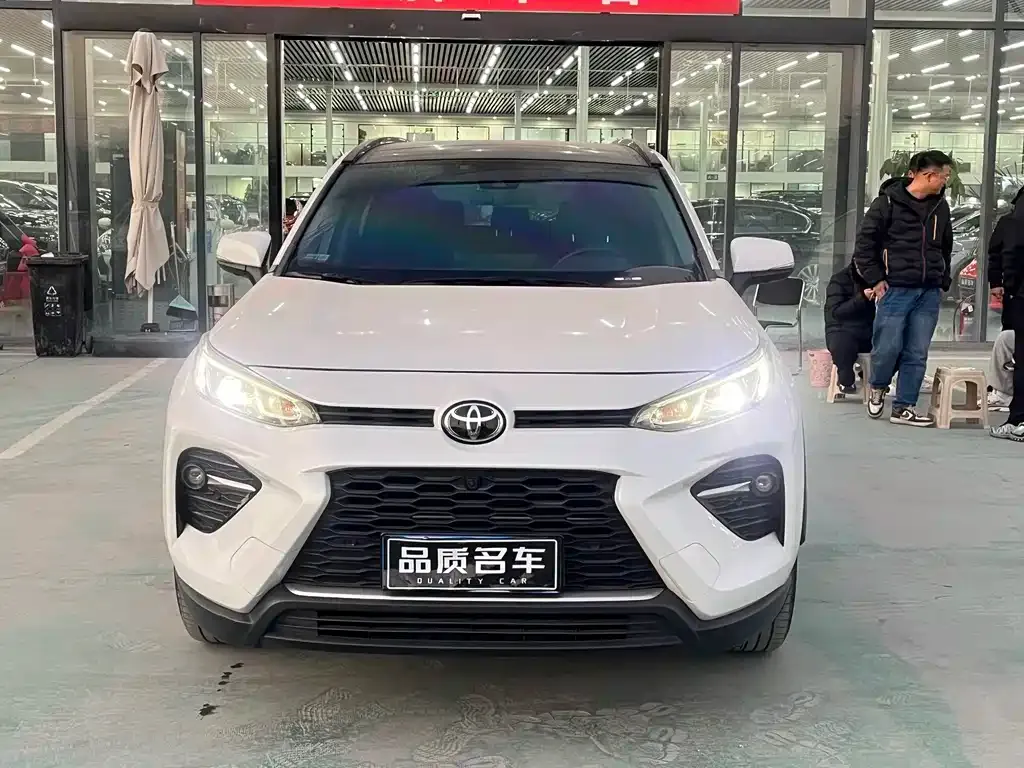 Toyota Wildlander 2023 из CN, фото 3