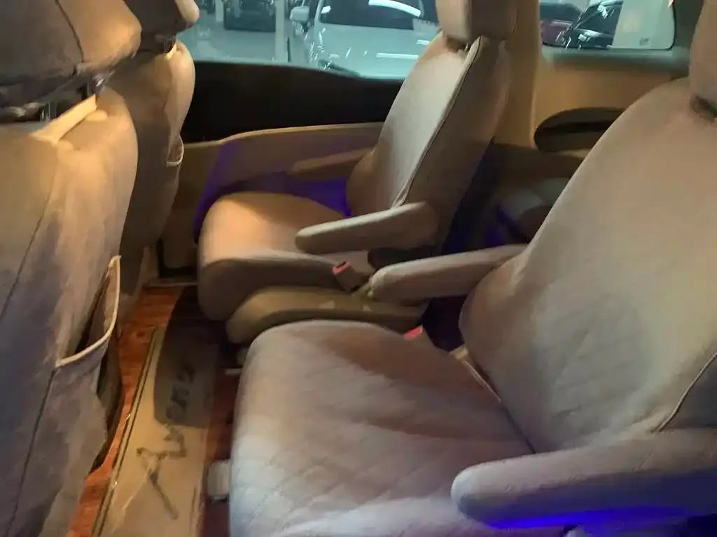 Buick GL8 2022 из CN, фото 6