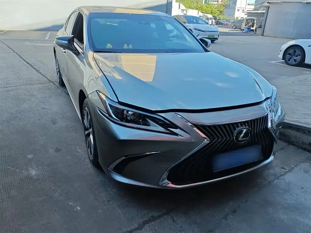 Lexus ES 2021 из CN, фото 4