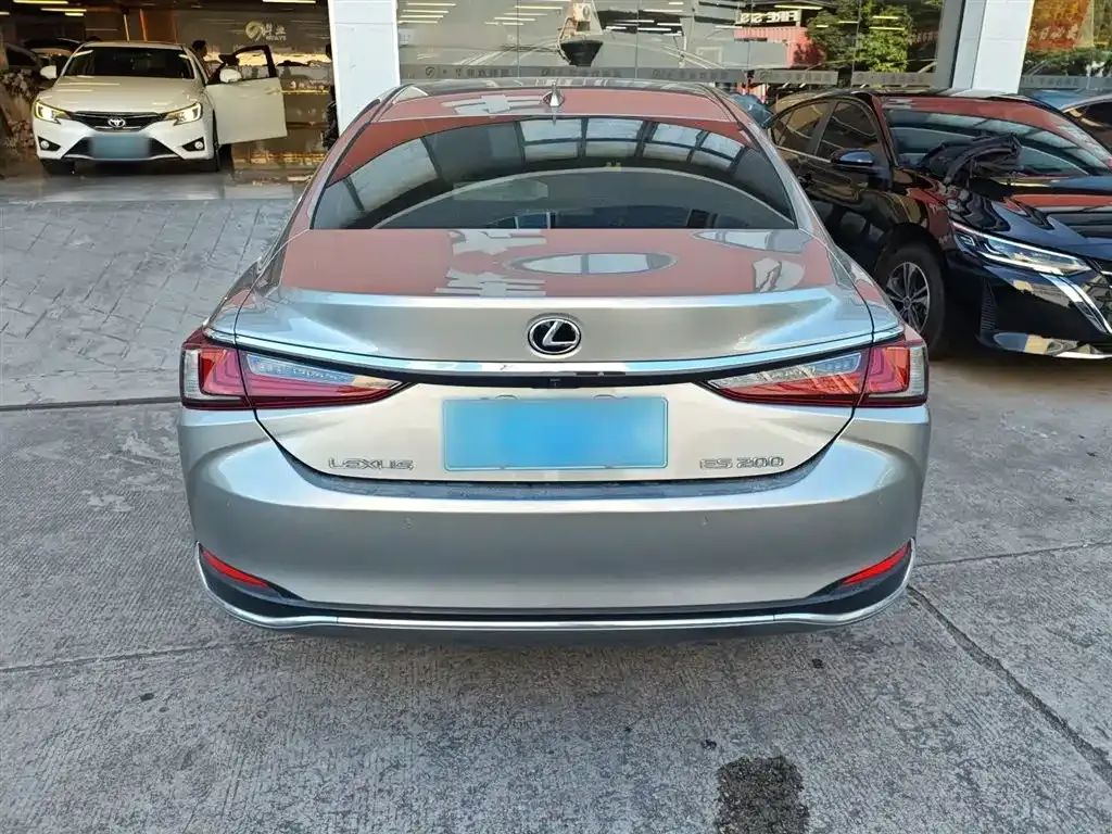 Lexus ES 2021 из CN, фото 6
