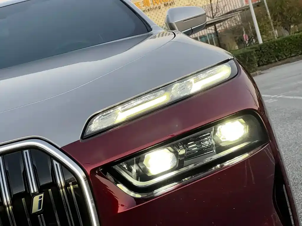 BMW i7 2023 из CN, фото 8