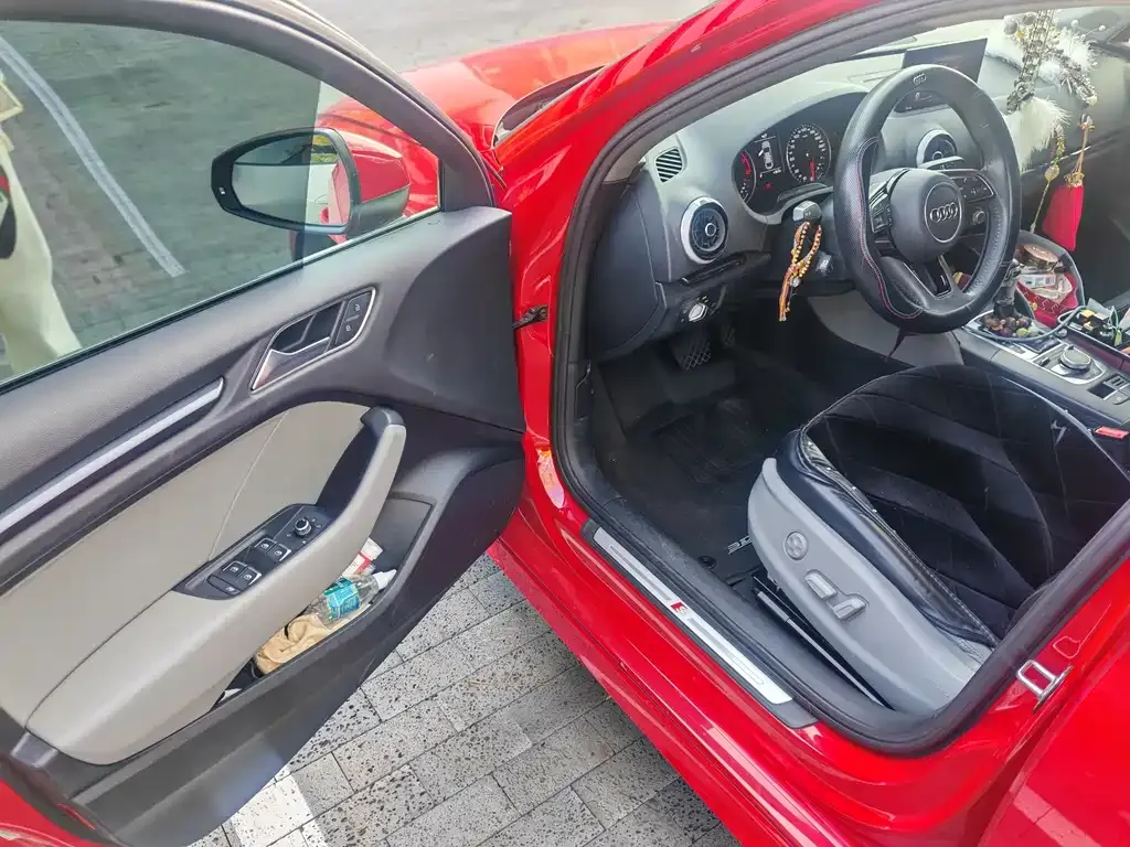 Audi A3 2021 из CN, фото 2