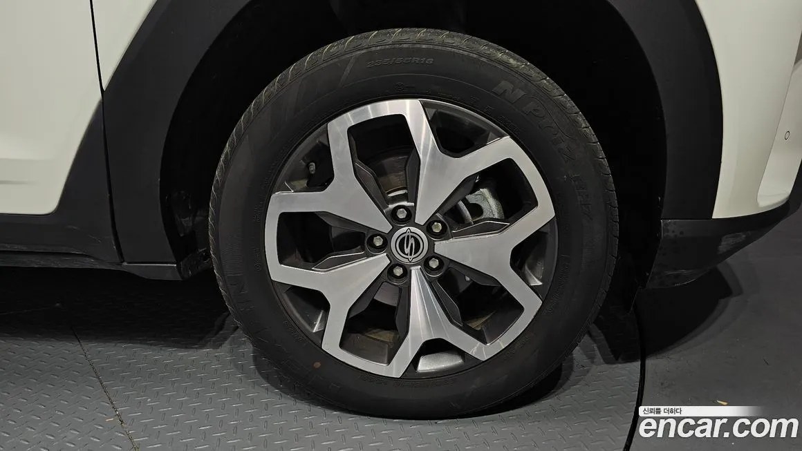 KG Mobility (Ssangyong) Torres 2023 из KR, фото 5