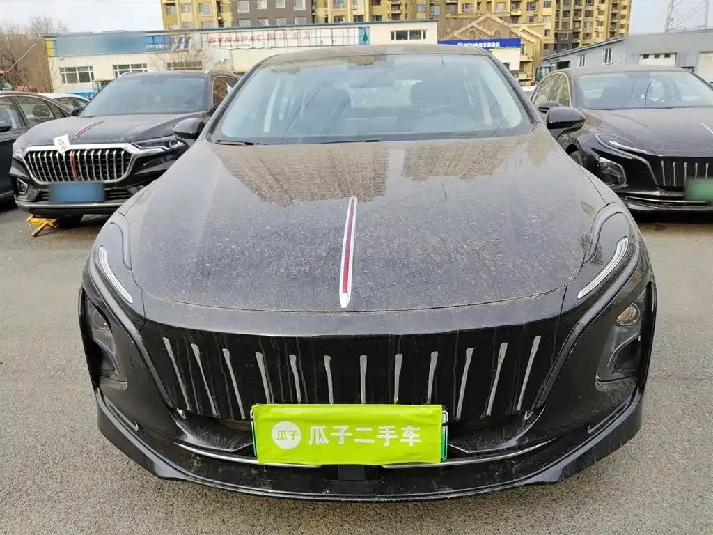 Hongqi E-QM5 2024 из CN, фото 2