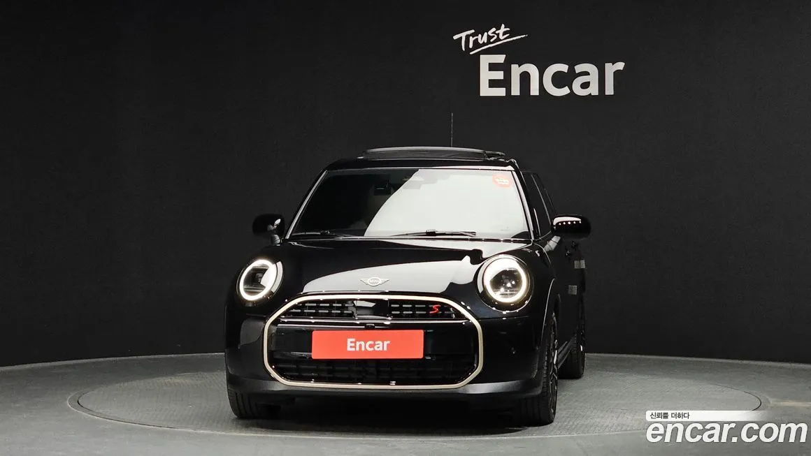 Mini Cooper 2025 из KR, фото 3