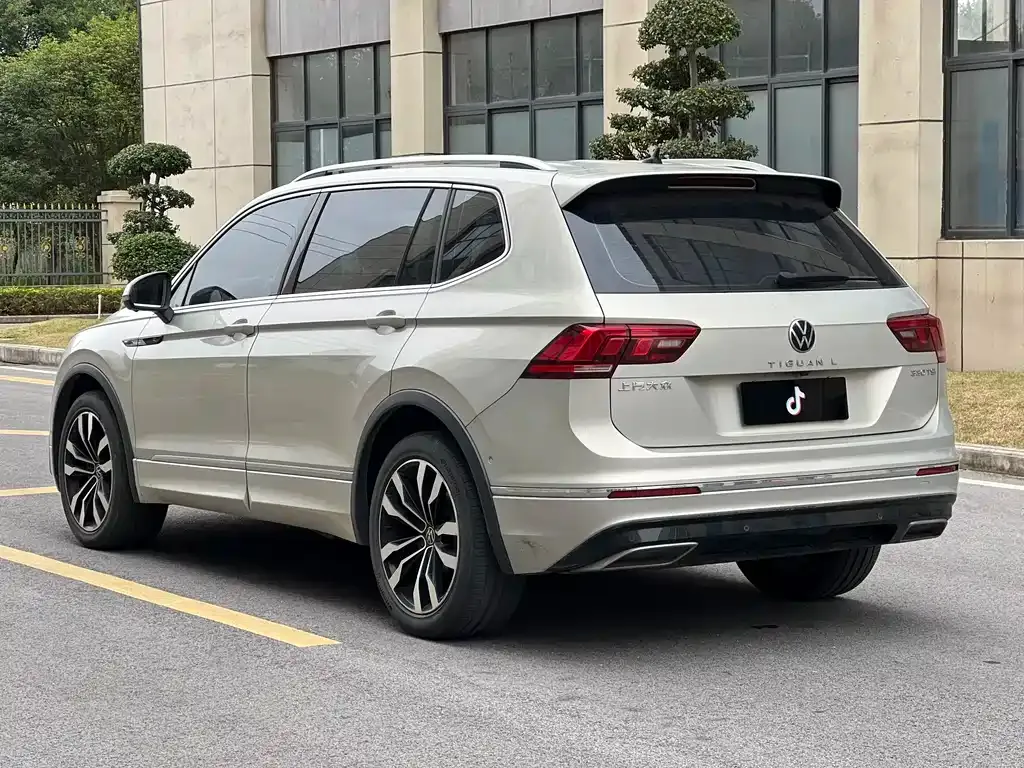 Volkswagen Tiguan L 2021 из CN, фото 7
