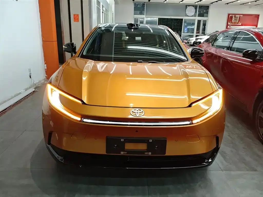 Toyota bZ5 2025 из CN, фото 3