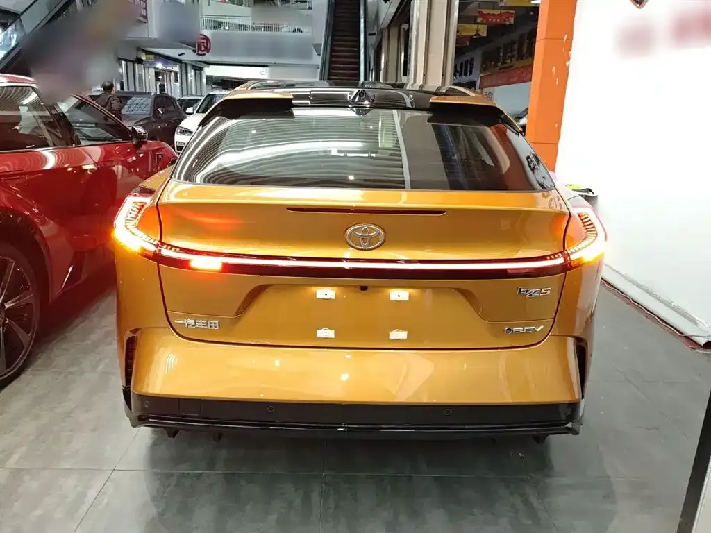 Toyota bZ5 2025 из CN, фото 6