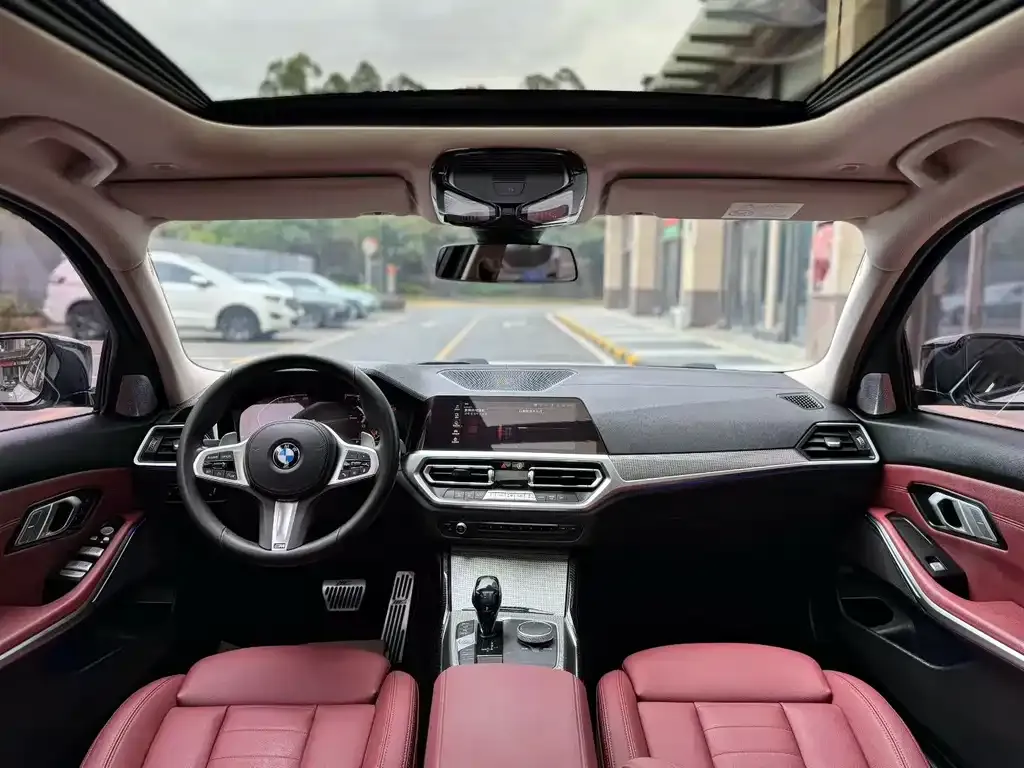 BMW 3 Series 2021 из CN, фото 7