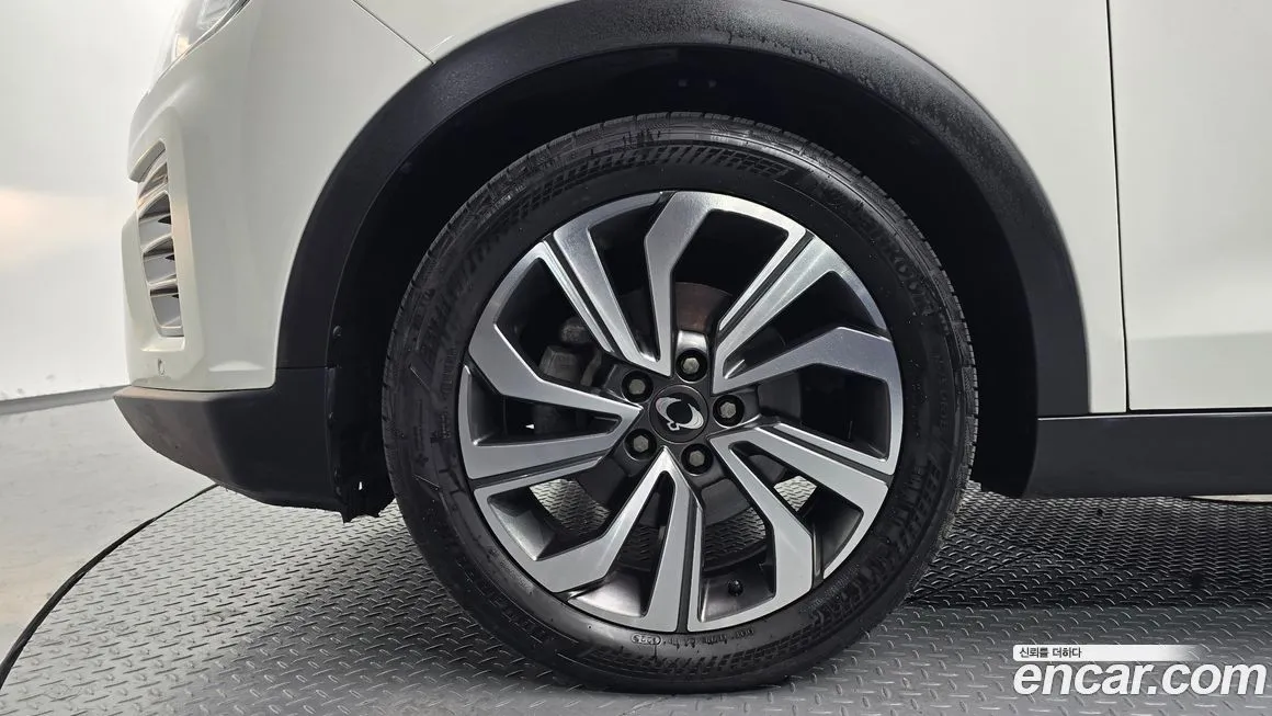 KG Mobility (Ssangyong) TIBOLI 2021 из KR, фото 5