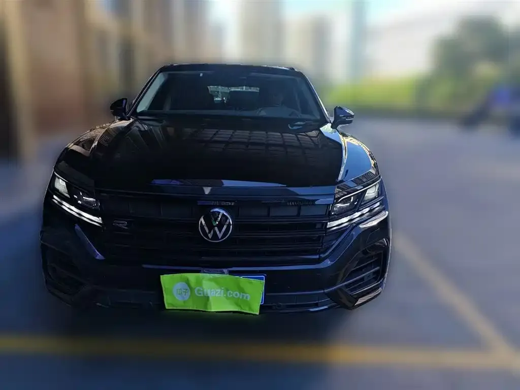 Volkswagen Touareg 2023 из CN, фото 2