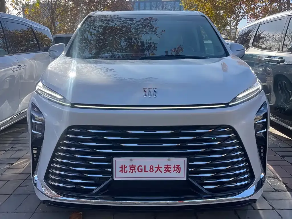 Buick GL8 2024 из CN, фото 1