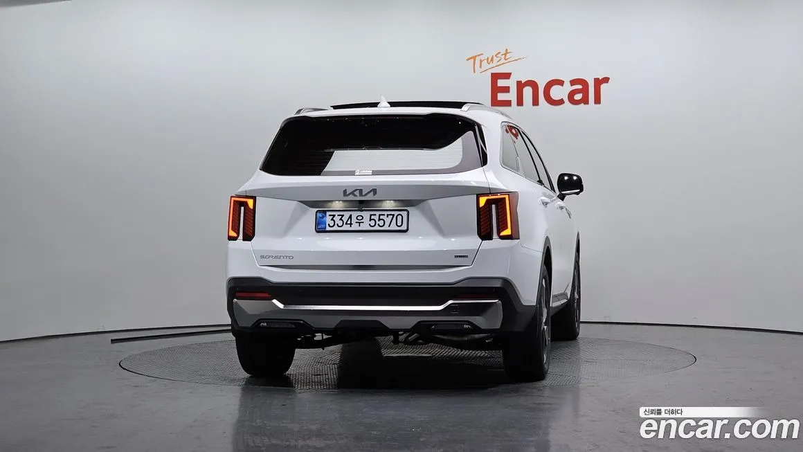 Kia Sorento — фото 4