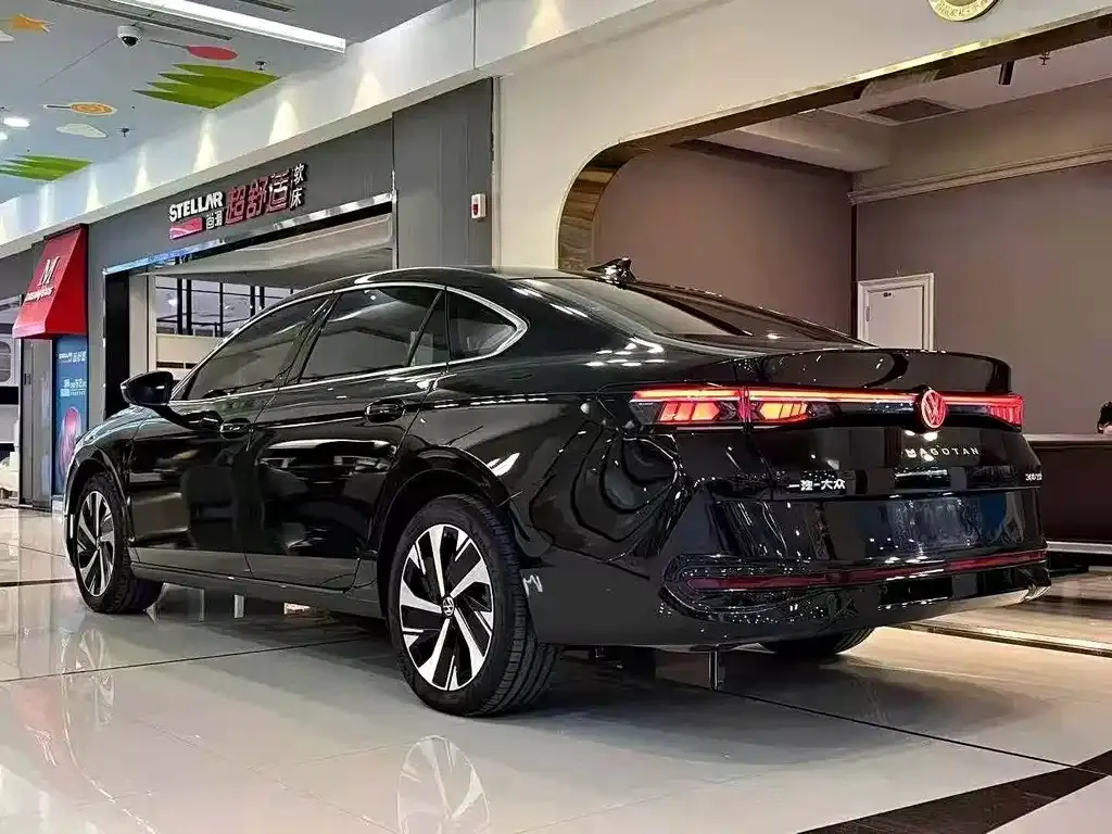 Volkswagen Magotan 2025 из CN, фото 7