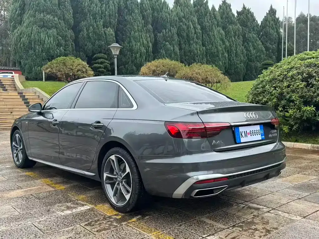 Audi A4L 2021 из CN, фото 6