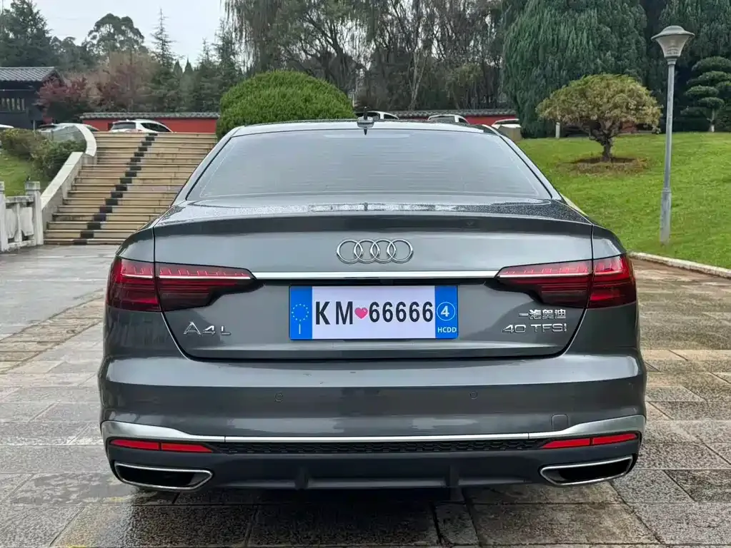Audi A4L 2021 из CN, фото 7