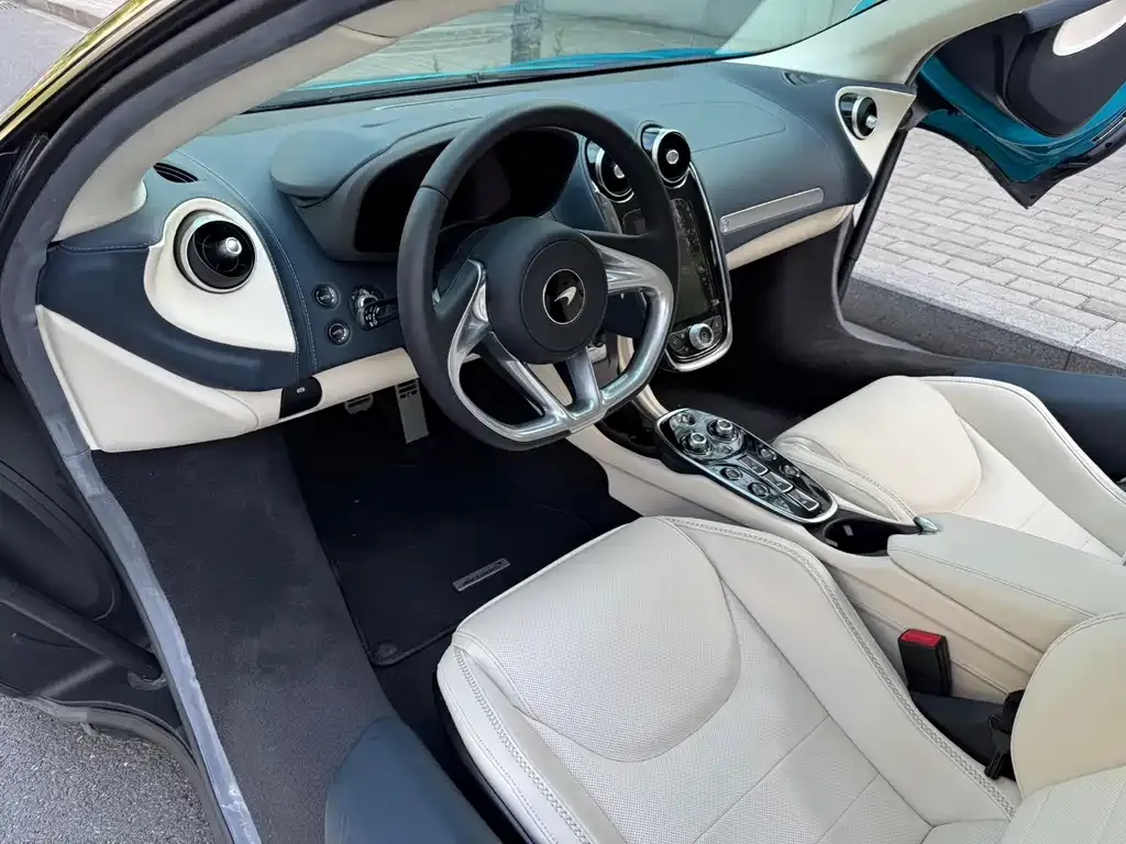 McLaren GT 2023 из CN, фото 6