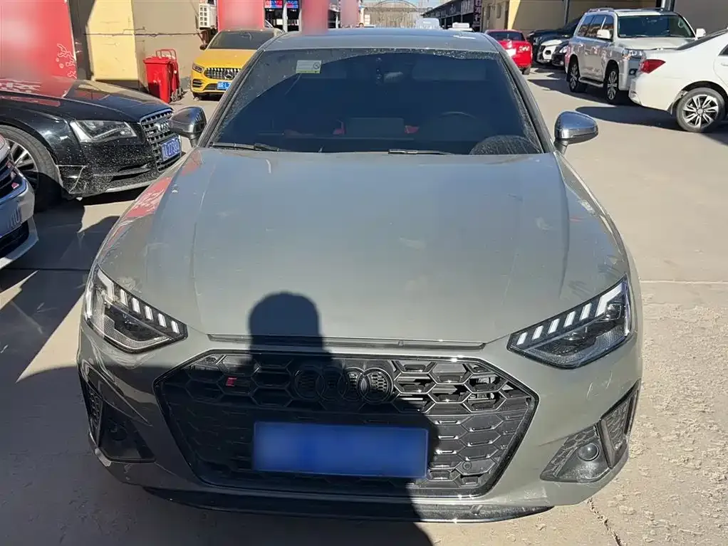 Audi S4 2024 из CN, фото 3