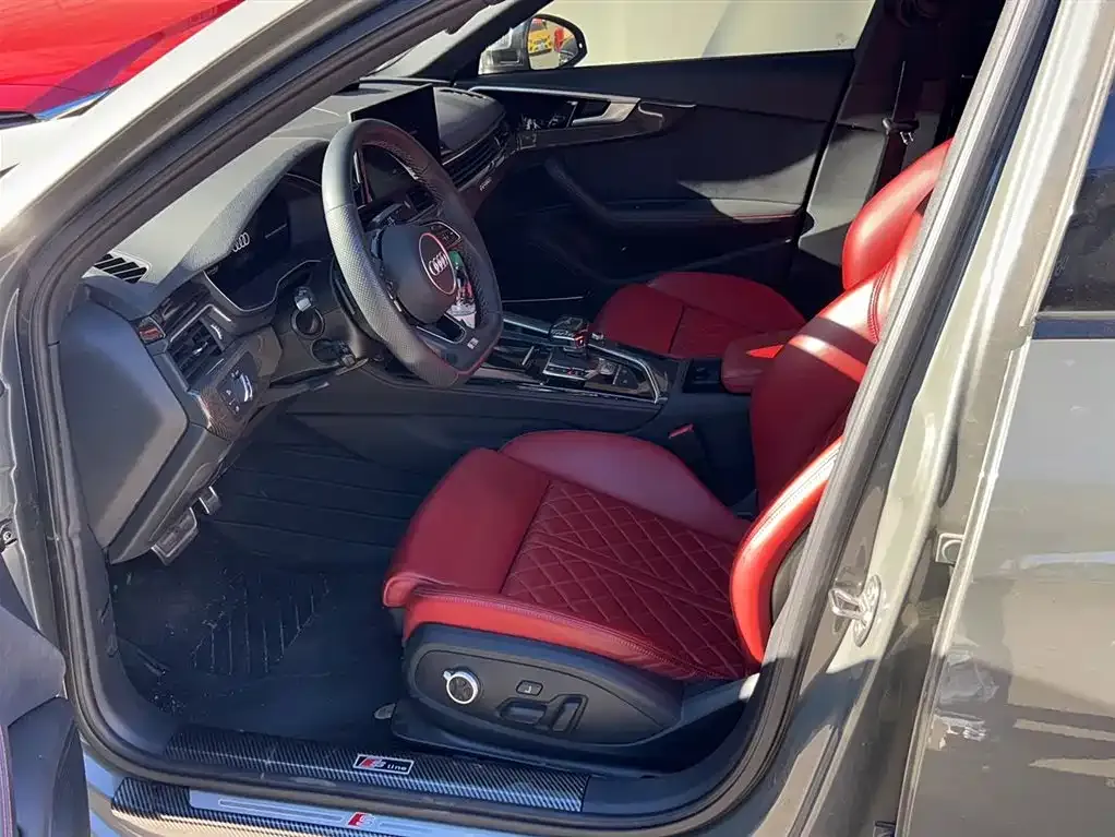 Audi S4 2024 из CN, фото 8
