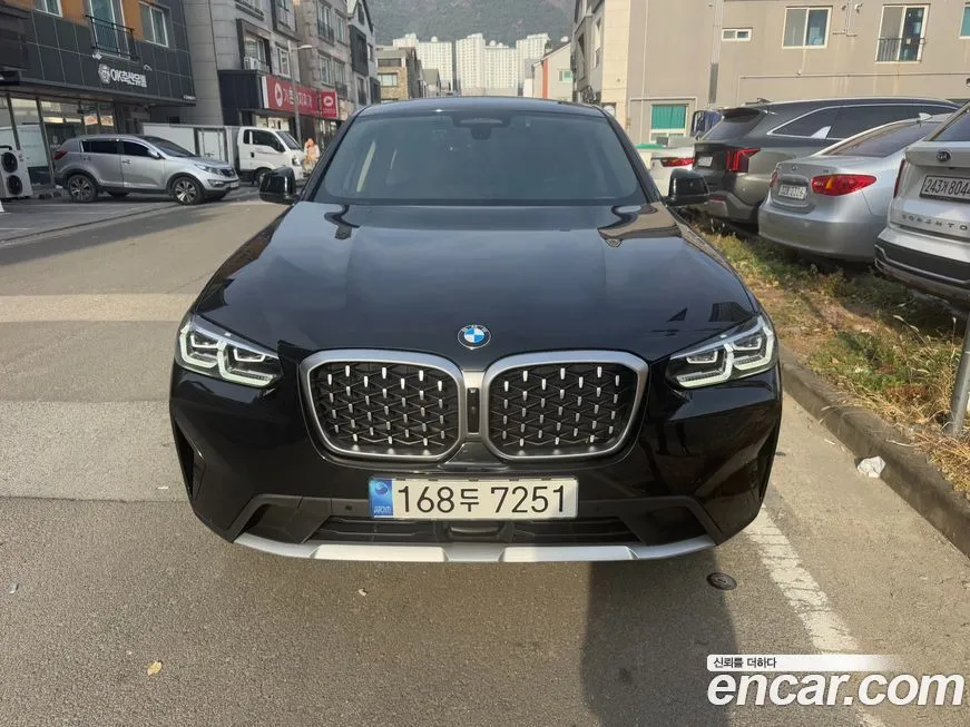 BMW X4 2023 из KR, фото 1