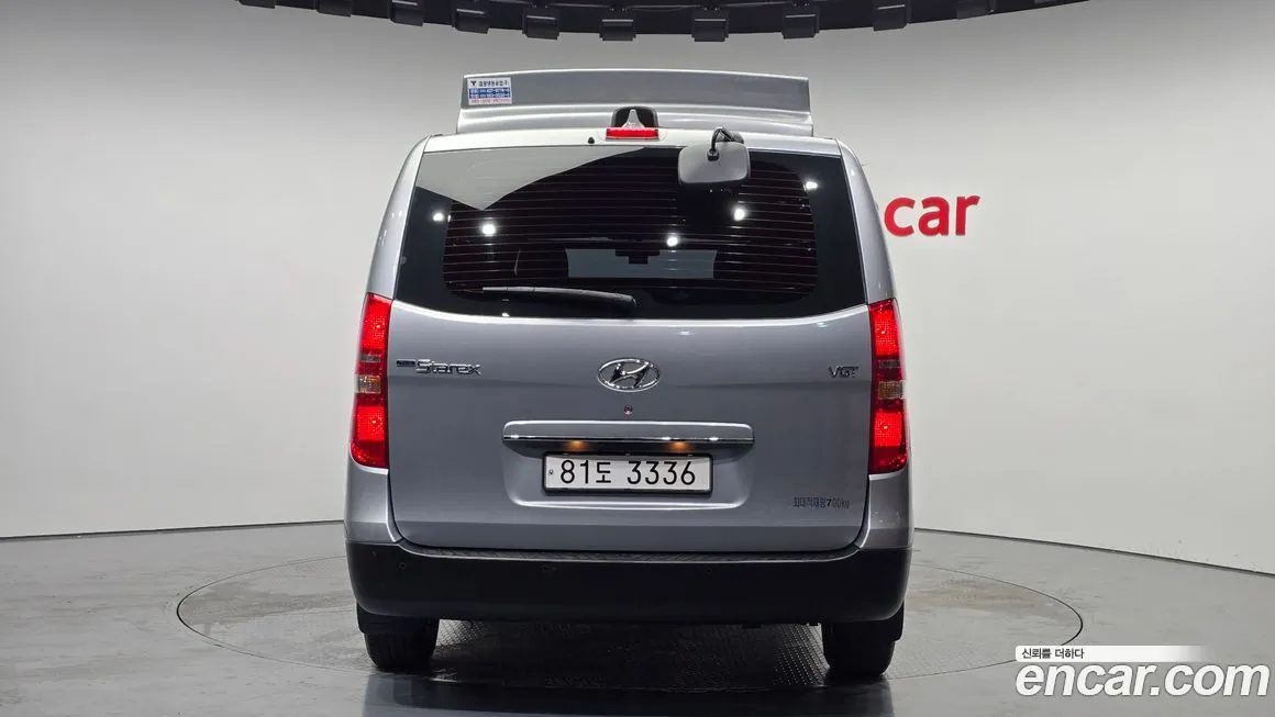 Hyundai Starex — фото 4