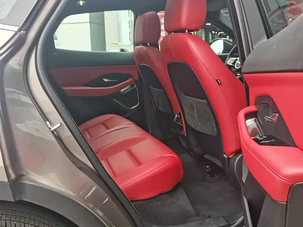 Jaguar E-PACE 2023 из CN, фото 10