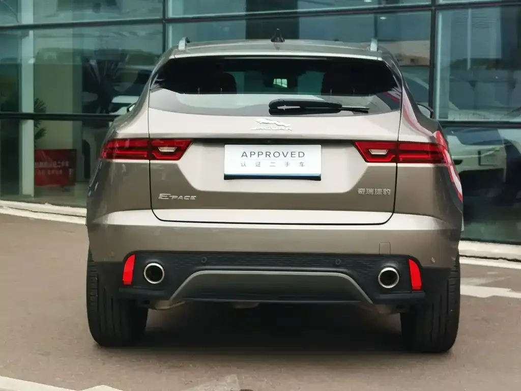 Jaguar E-PACE 2023 из CN, фото 4